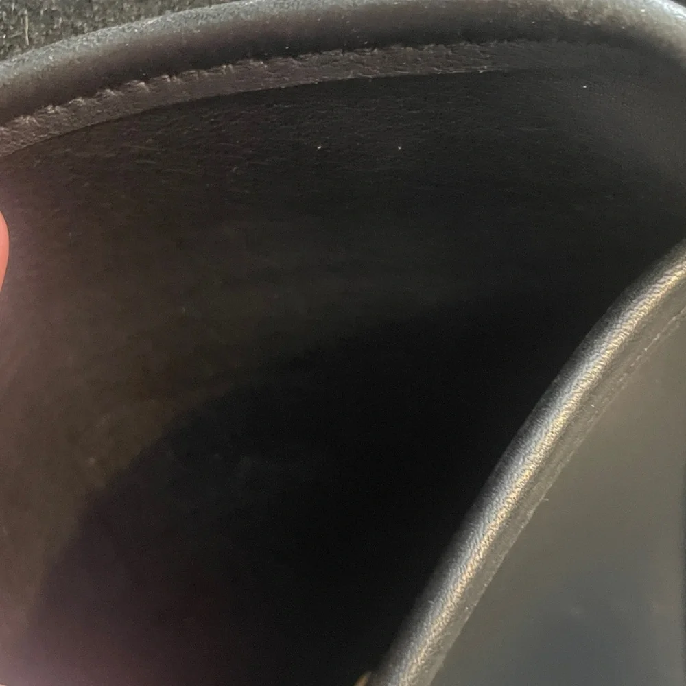 Vintage coach Black Leather Crossbody Bag - Picture 4 of 6